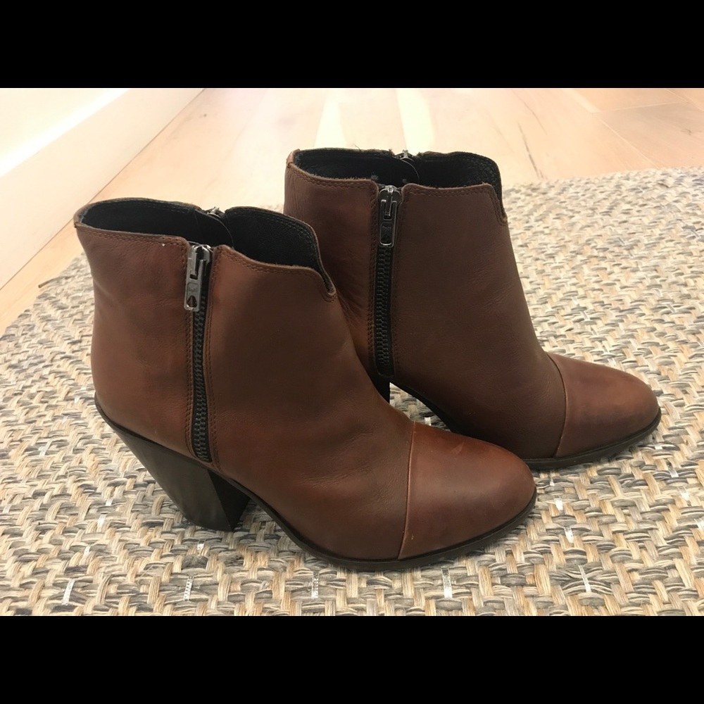 Cognac Booties